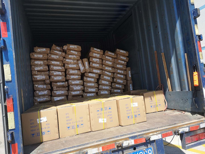 第二車門框+五金裝車