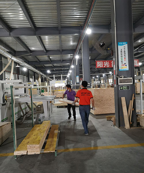 中山實木門廠家齒接橡木-原木門-學校教室門隔音