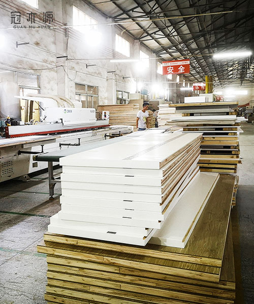 冠木源廠家 PPH水性漆木門